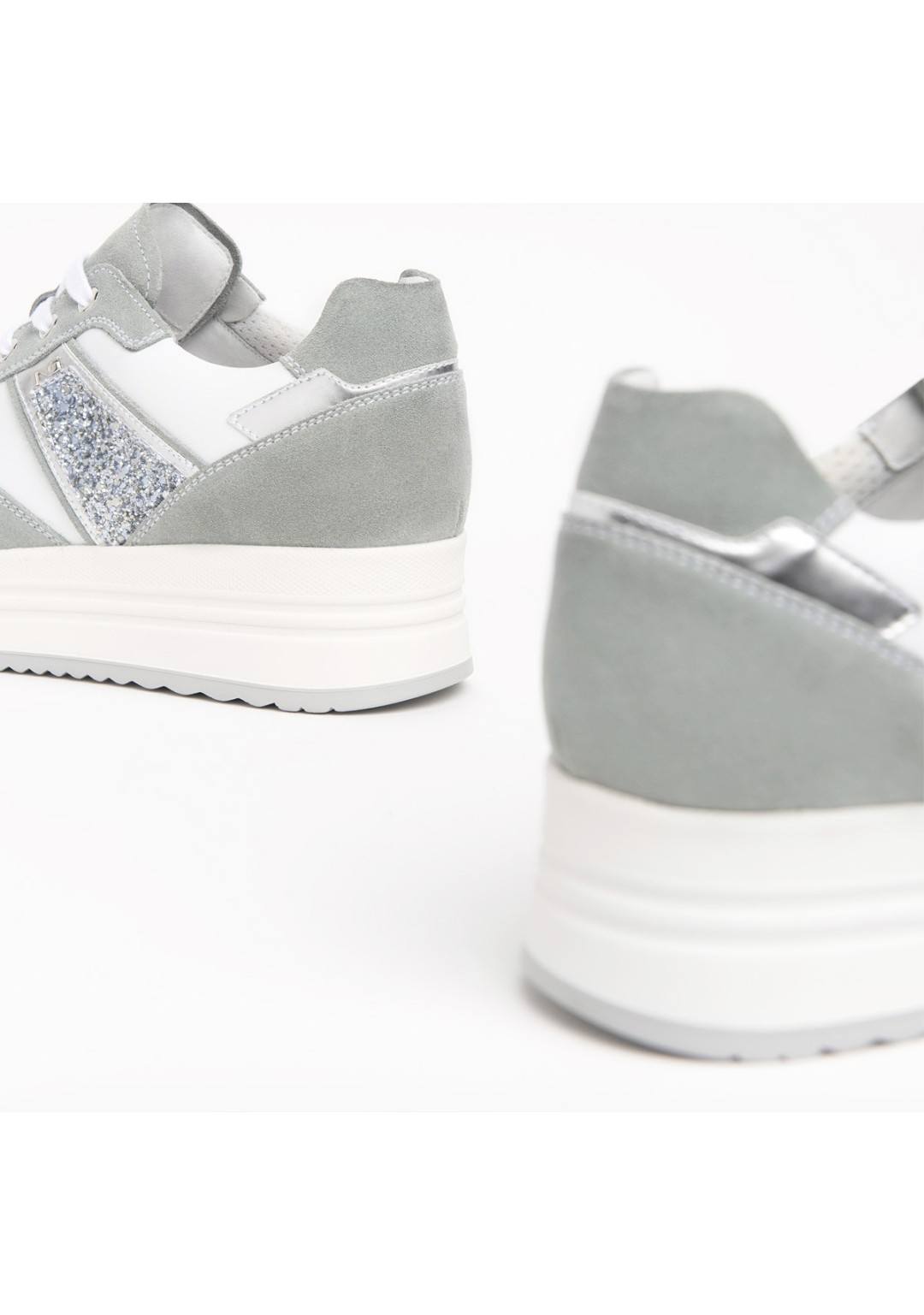 NEROGIARDINI Sneakers con platform Donna