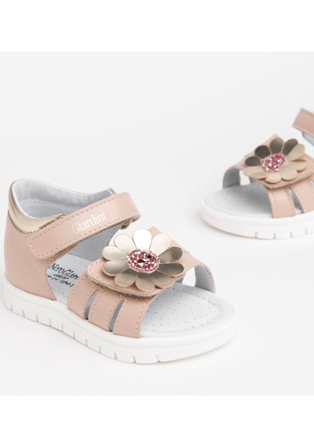 NEROGIARDINI Sandaletto con fiore Baby