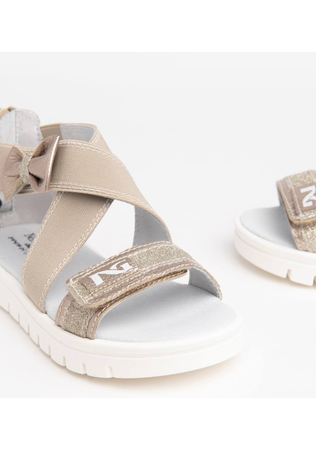 NEROGIARDINI Sandaletto con elastici Bimba 25/30