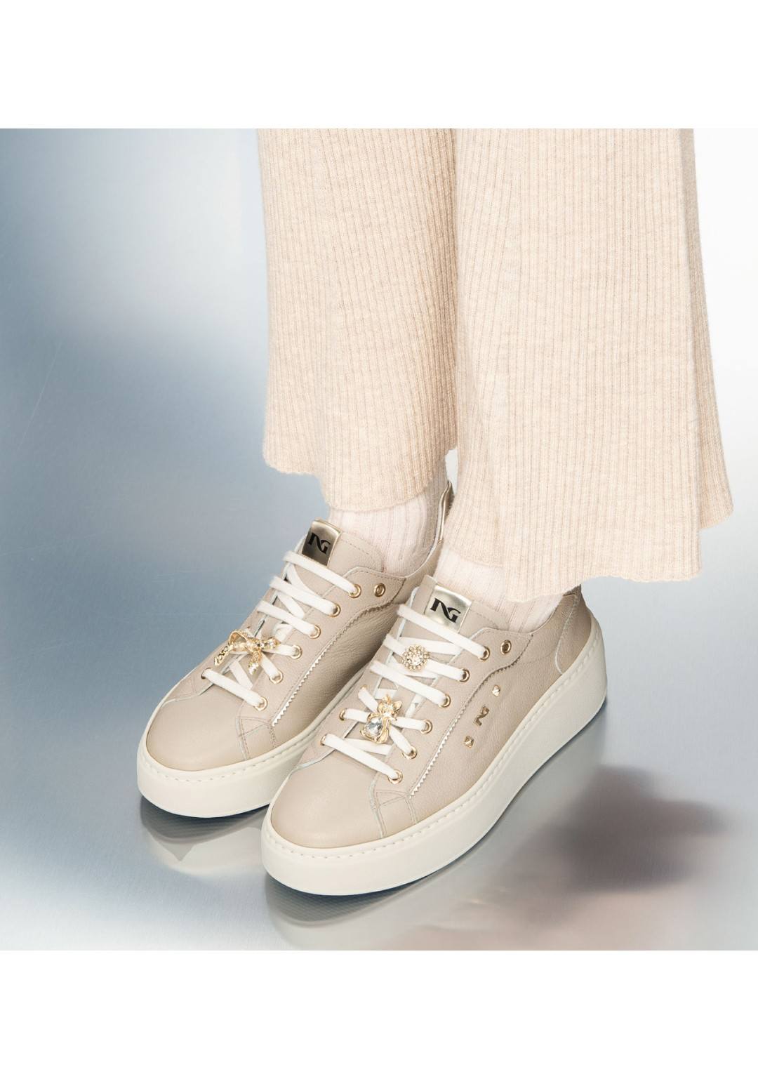 NEROGIARDINI - Sneaker fiocco - Donna - 621 D